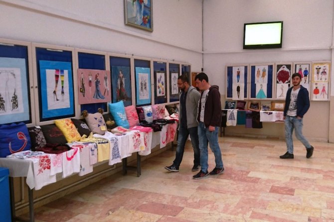 Gediz MYO’da tasarım sergisi