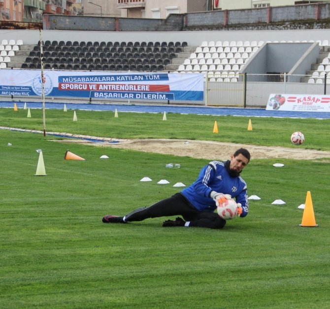 Aydınspor 1923’te kaleci Evren tarihe geçti