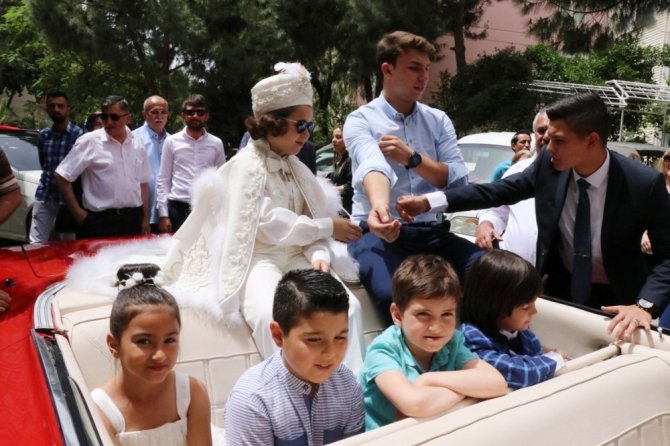 Şehit oğlunun sünnet düğünü için bin araçlık konvoy