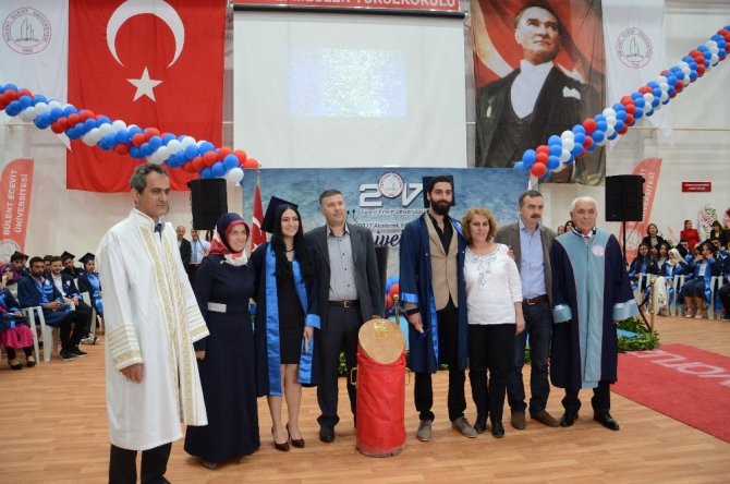 Alaplı MYO’da mezuniyet coşkusu