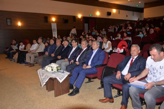 Kütahya, ’Zarif Çocuk Kitap Okuma Yarışması’na ev sahipliği yaptı