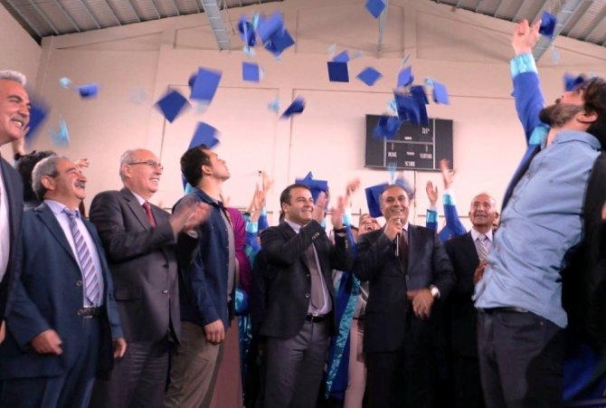 Erciş MYO’da mezuniyet töreni