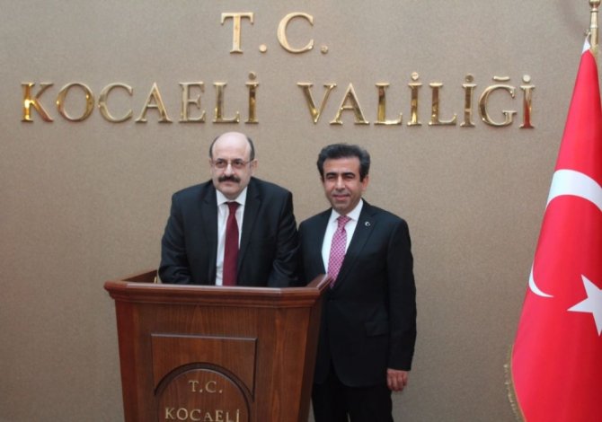 YÖK Başkanı Yekta Saraç, Kocaeli Valiliğini ziyaret etti