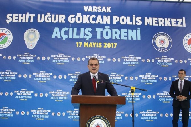 Silahlı saldırgana müdahale ederken şehit düşen emniyet müdürüne vefa