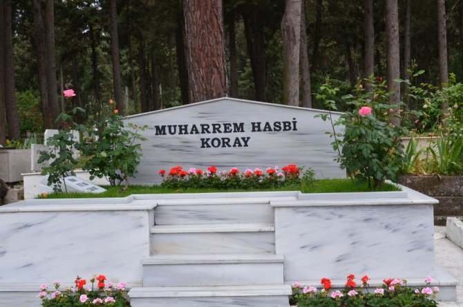 Muharrem Hasbi Koray kabri başında anıldı