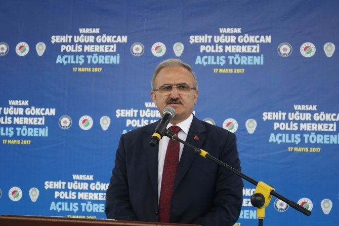 Silahlı saldırgana müdahale ederken şehit düşen emniyet müdürüne vefa