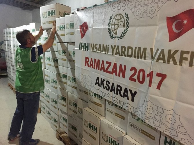 Aksaray İHH Ramazan için kumanya dağıtımına başladı