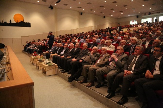 İhlas Vakfı mezunlarını uğurladı