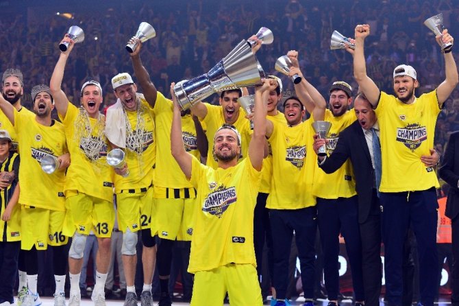 Fenerbahçe şampiyonluk turu atacak