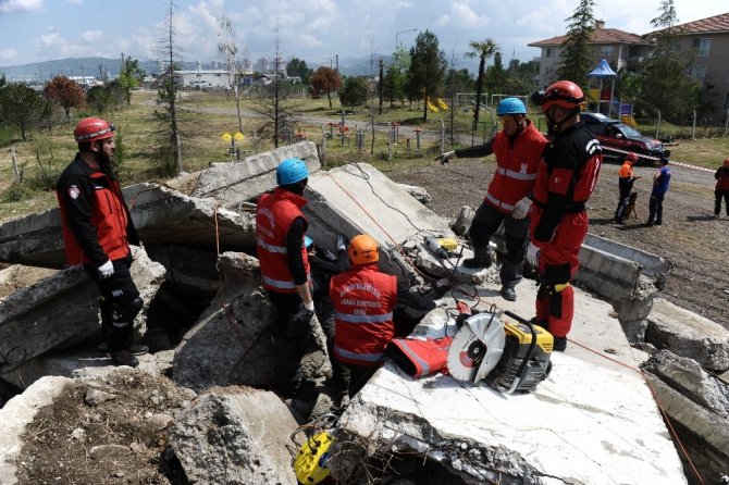 Bursa’da 5,6 büyüklüğünde deprem senaryosu
