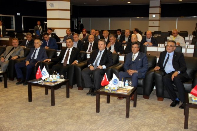 KAYSO Yönetim Kurulu Başkanı Mehmet Büyüksimitçi: “Sanayisi olmayan hiçbir ülkenin başarı şansı yok”
