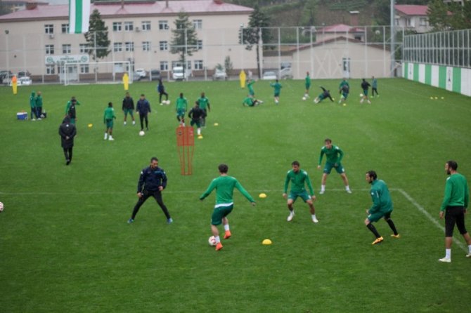 Giresunspor Süper Lig yolunda Play-Off’ta eşleştikleri Eskişehirspor maçı hazırlıklarını sürdürüyor