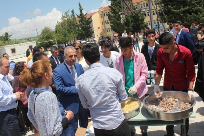 Samandağ Atatürk Anadolu Lisesi’nde Pilav Günü etkinliği