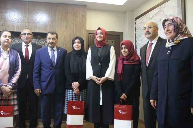 Aile ve Sosyal Politikalar Bakanı Fatma Betül Sayan Kaya: "Terörle mücadelemiz, içeride ve dışarıda devam edecek”