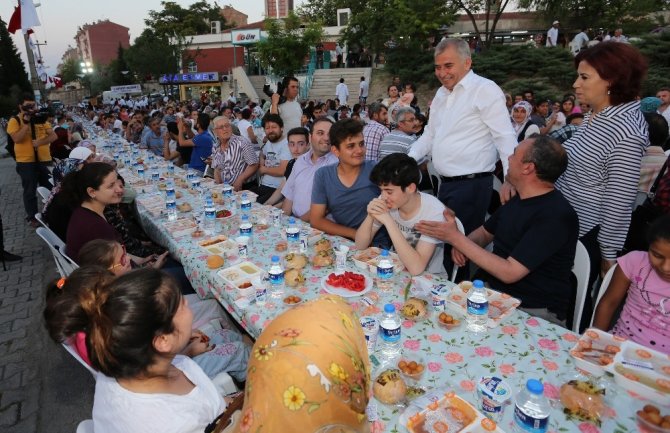 Büyükşehir’de Ramazan geleneği bu yılda sürecek