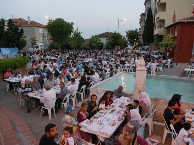 Başkan Dr. Akgün: "Rahmet ve Bereket ayı Ramazan hayırlı olsun"