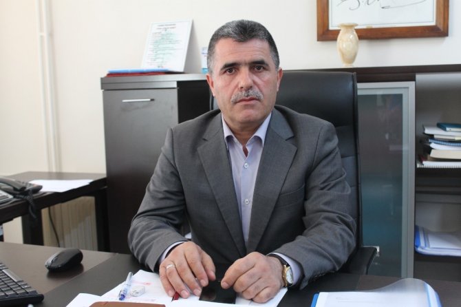 Nüfus müdürlüğü yeni kimlik için almak isteyenleri davet etti