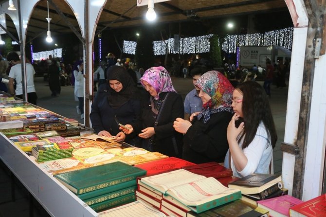 Sultangazi Belediyesi Ramazan’ın manevi iklimine ortak oluyor