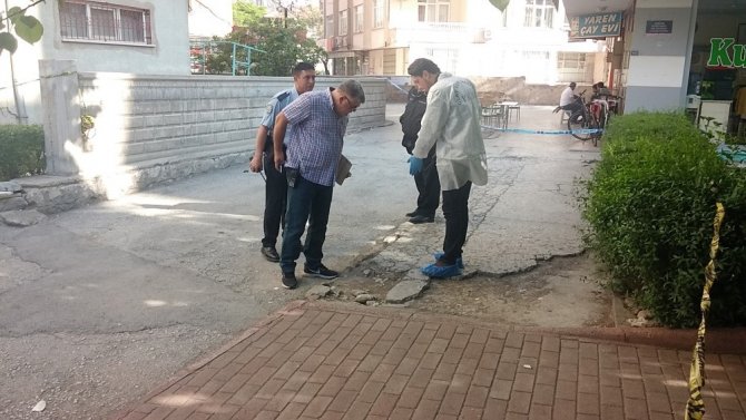 Konya’da emekli polis memuru bıçaklanarak öldürüldü