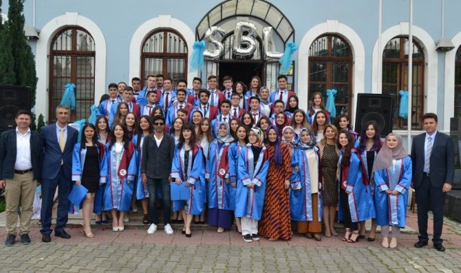 İbrahim Tanrıverdi SBL’de mezuniyet heyecanı