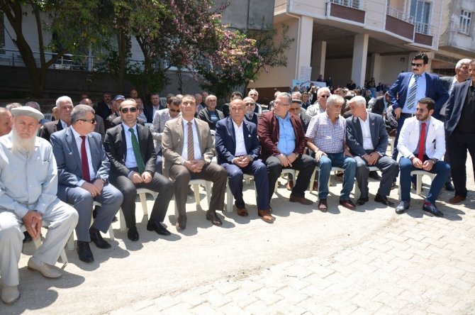 Çınarlık Camisi ibadete açıldı