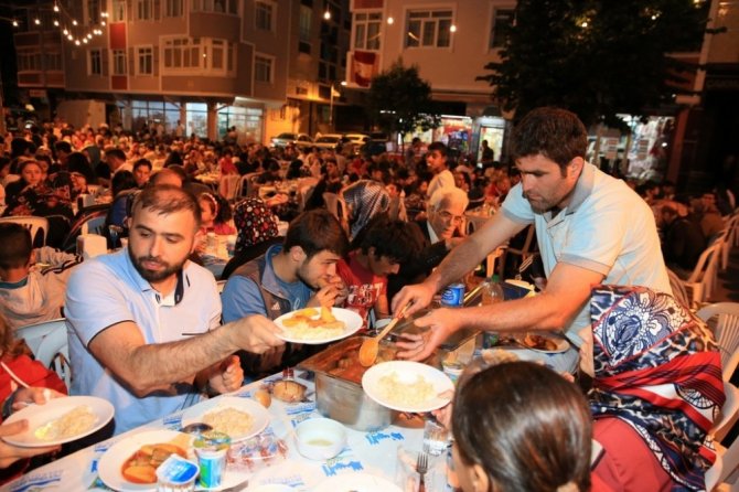 Zeytinburnu’nda Ramazan coşkusu başlıyor