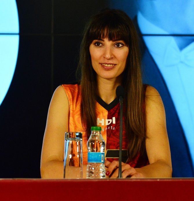 Neslihan Demir Güler: “Galatasaray ailesinde olmaktan dolayı gurur duyuyorum”