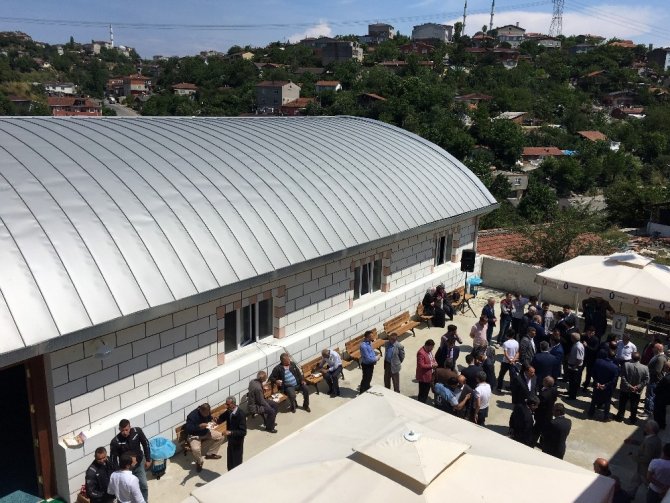 Üsküdar’da Bilal-i Habeşi Cami ibadete açıldı