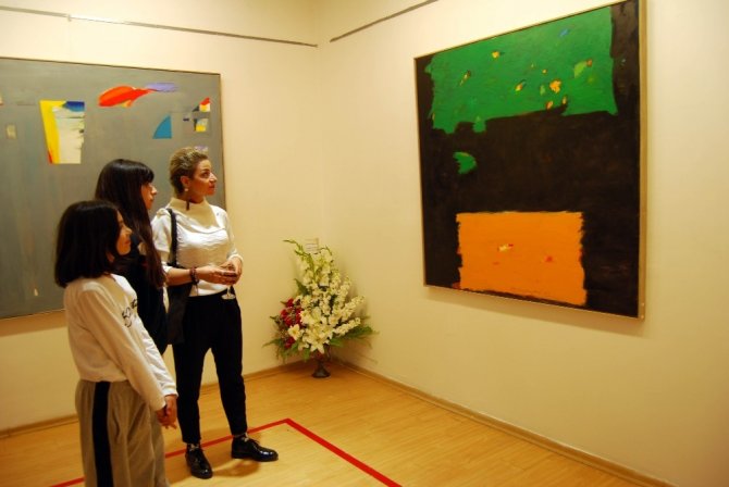 Sanko Sanat Galerisi’ndeki sergi