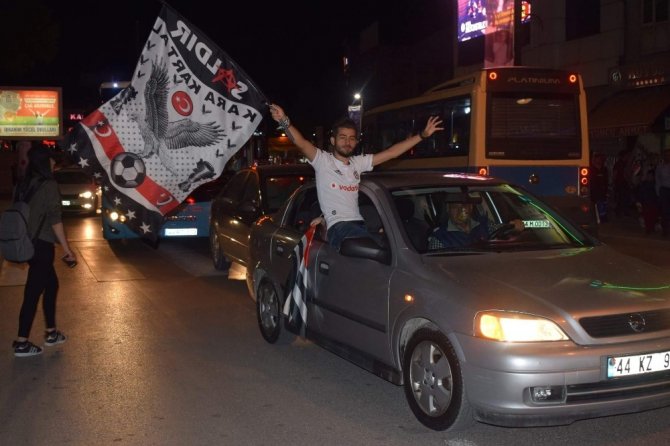 Beşiktaş’ın şampiyonluğu Malatya’da kutlandı