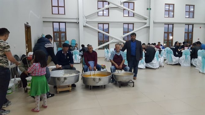 Osmaneli Belediyesi’nden Ramazan ayı boyunca bin kişiye iftar yemeği