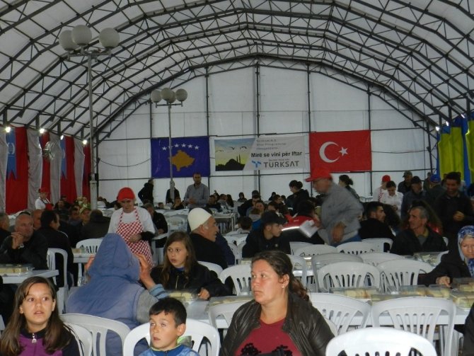 Kosova’da ilk iftar heyecanı