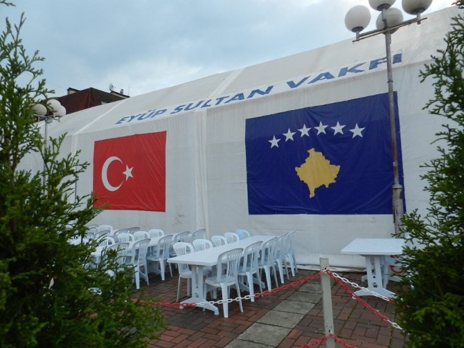 Kosova’da ilk iftar heyecanı