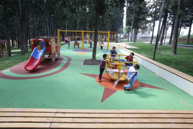 Halkalı Çamlık Piknik Alanı yenilenen yüzüyle Küçükçekmecelilerin hizmetinde