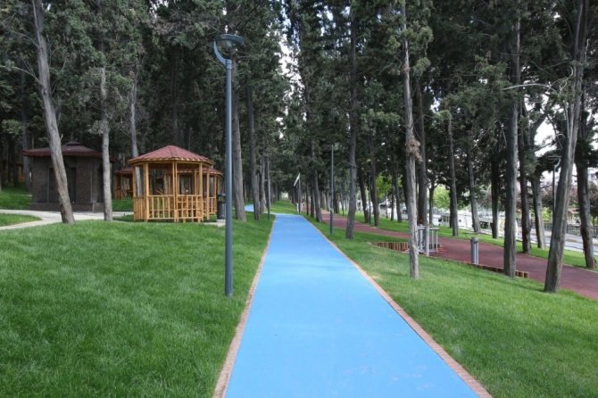 Halkalı Çamlık Piknik Alanı yenilenen yüzüyle Küçükçekmecelilerin hizmetinde