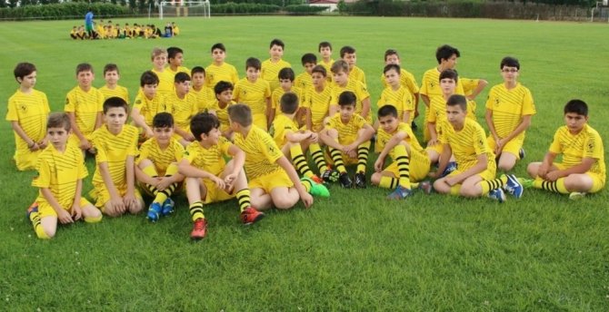 Serdivan Belediyesinden çocuklar için yaz spor okulu