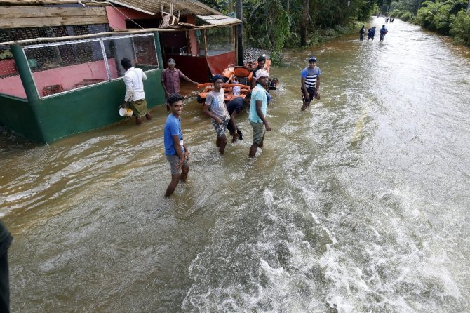 Sri Lanka’da doğal afet sonucu ölü sayısı 146’ya yükseldi