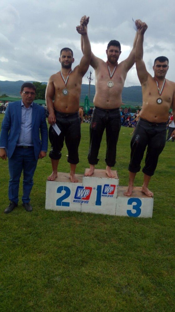 Ruen Güreşleri’nde Edirne damgası