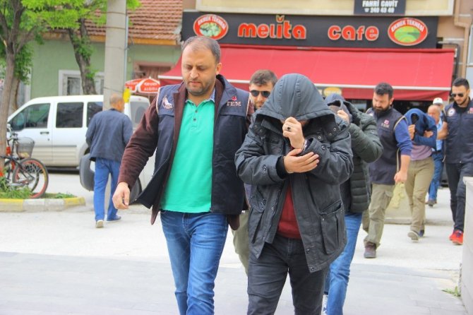Eskişehir’de FETÖ operasyonu; 4 muvazzaf astsubay gözaltında