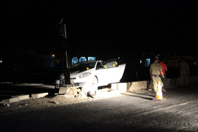 Şanlıurfa’da otomobile silahlı saldırı: 2 ölü