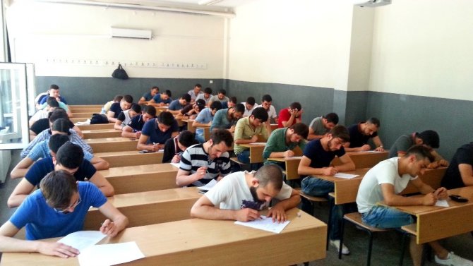Uludağ Üniversitesi öğrencileri sektöre Bursagaz’ın eğitimleriyle hazırlanıyor