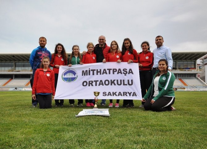 Mithatpaşa Ortaokulu Türkiye şampiyonu oldu