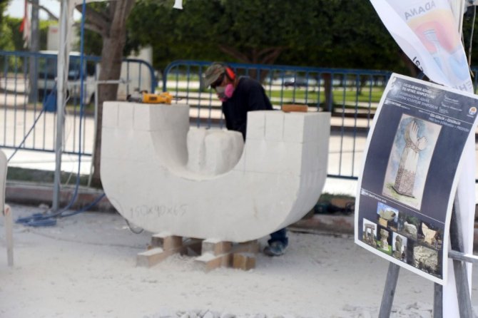 Çinli heykeltıraştan 15 Temmuz anısına "İnanıyorum" heykeli