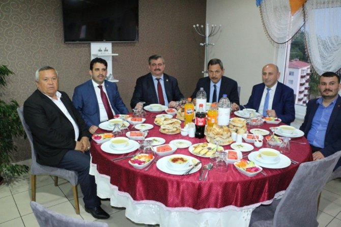 Kdz. Ereğli’de AK Parti Divan toplantısında hizmetler anlatıldı
