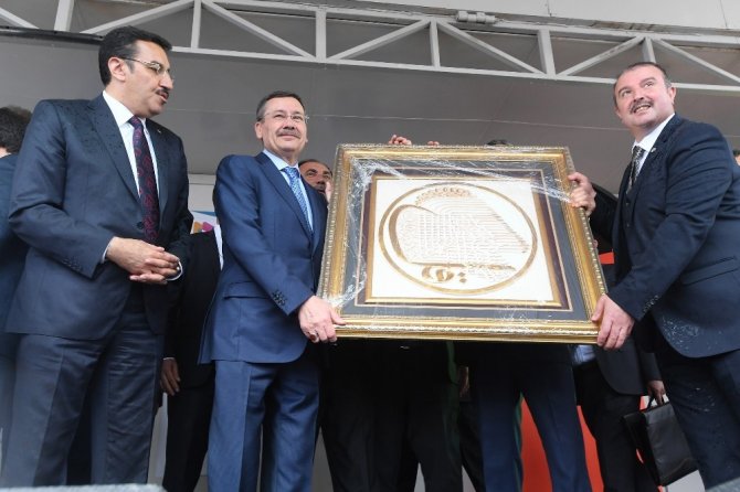 Ankara’nın mobilya AVM’si ANKAMOB açıldı