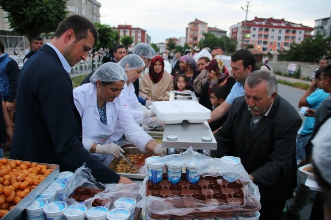 Çerkezköy’de 22 bin kişiye iftar verilecek