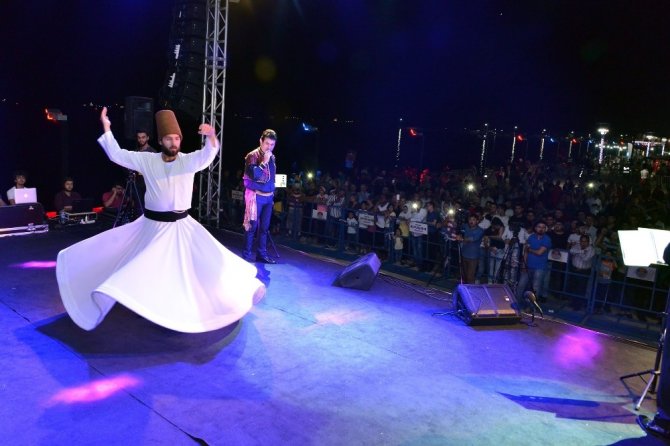 Mersin’de Ramazan etkinlikleri fetih kutlamasıyla renklendi