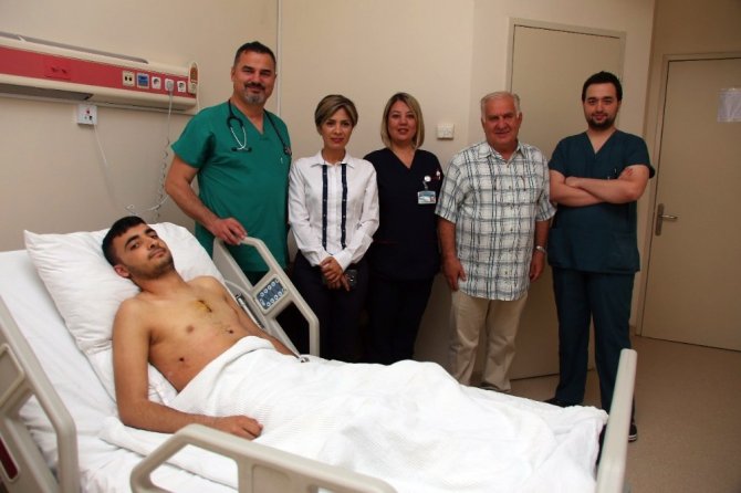 Kamu hastanesinde bir ilki gerçekleştirdiler