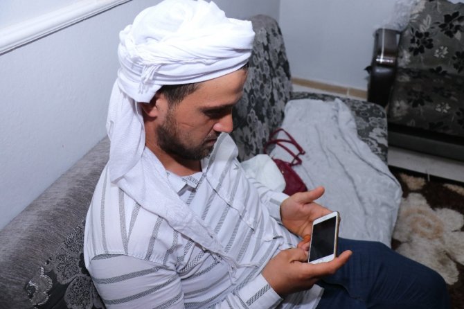 Türkiye’nin konuştuğu raylarda namaz kılan adam ortaya çıktı