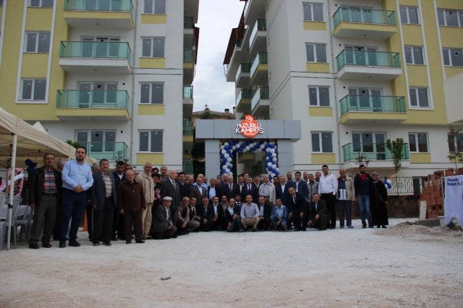 Huzurlu İnşaat, Kütahya’da 106 daireden oluşan Huzurlu Kampüs Residence projesinde anahtar teslimini yaptı